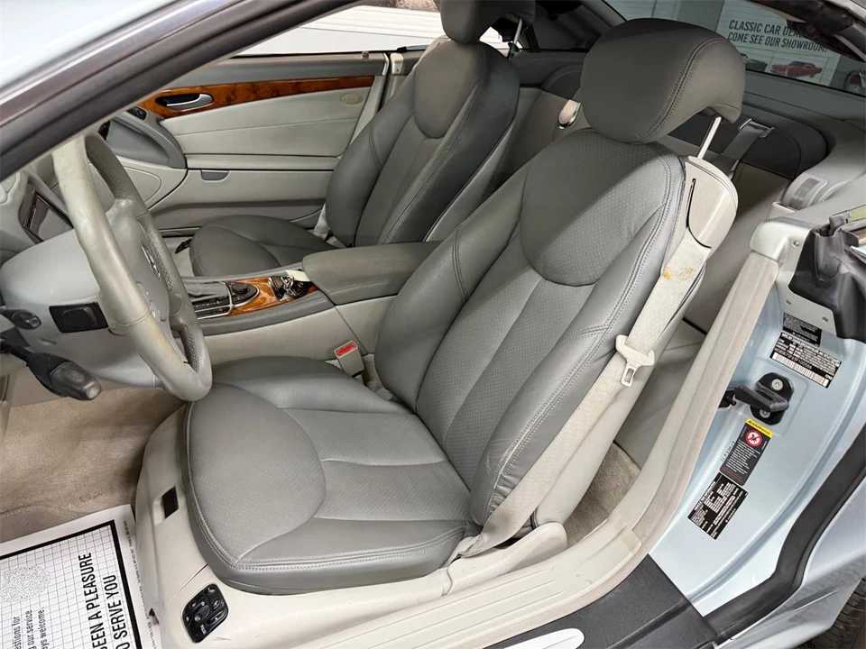 2005 Mercedes-Benz R230 SL-Class - Image 30 of 31