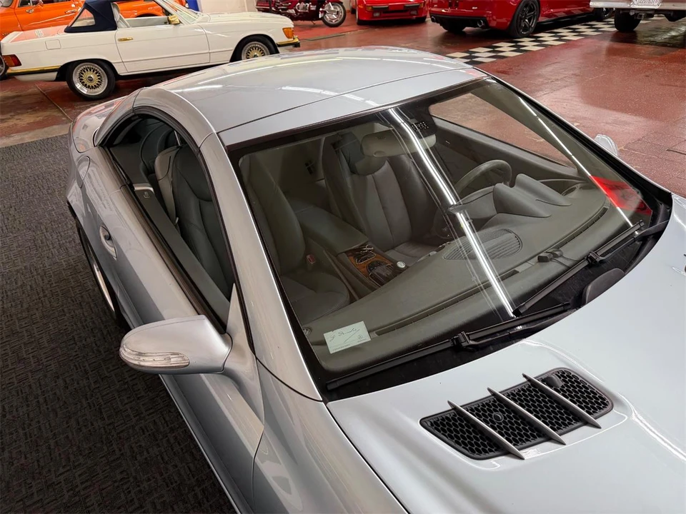2005 Mercedes-Benz R230 SL-Class - Image 12 of 31