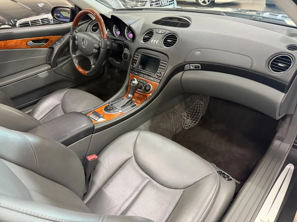 2005 Mercedes-Benz R230 SL-Class - Image 19 of 23