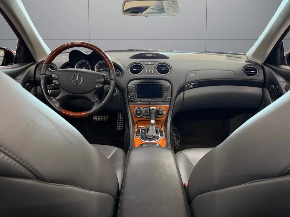 2005 Mercedes-Benz R230 SL-Class - Image 12 of 23