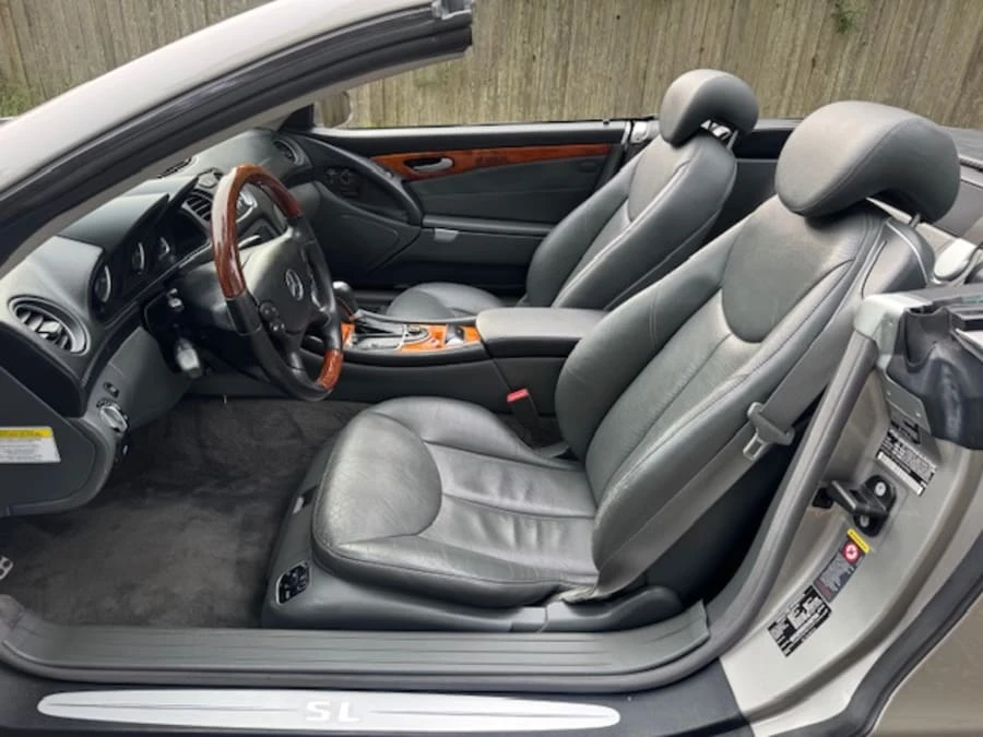 2005 Mercedes-Benz R230 SL-Class - Image 19 of 24