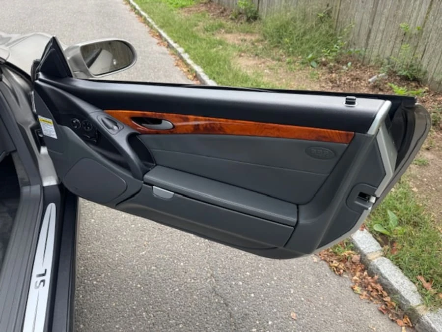 2005 Mercedes-Benz R230 SL-Class - Image 18 of 24