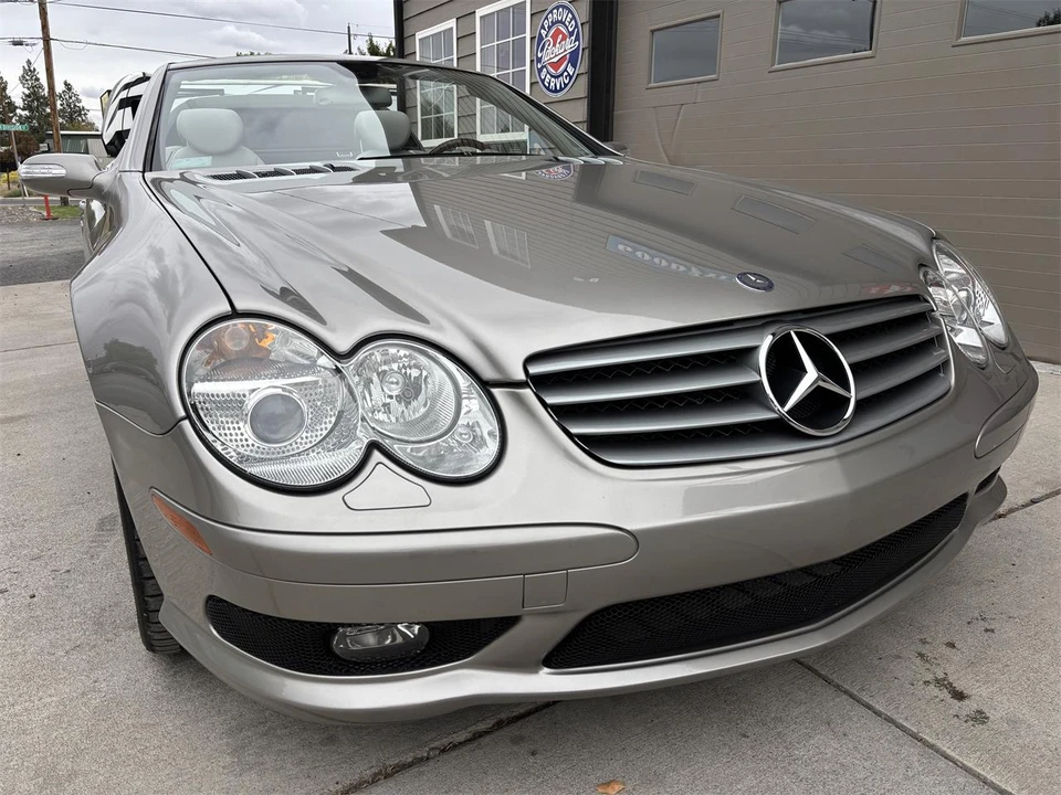 2005 Mercedes-Benz R230 SL-Class - Image 6 of 28