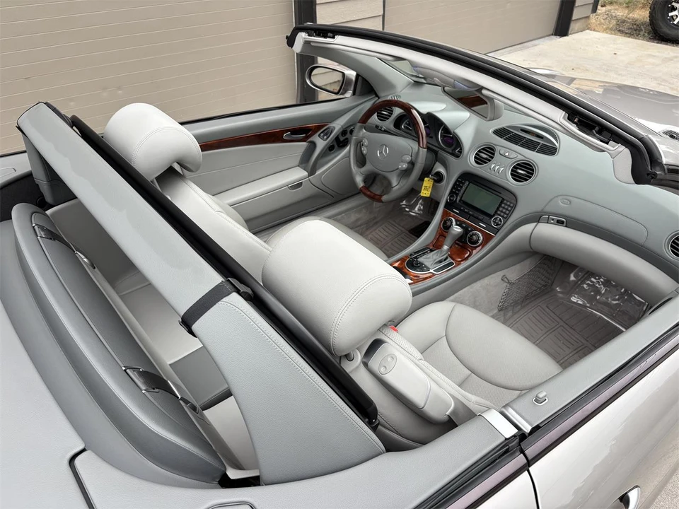 2005 Mercedes-Benz R230 SL-Class - Image 16 of 28