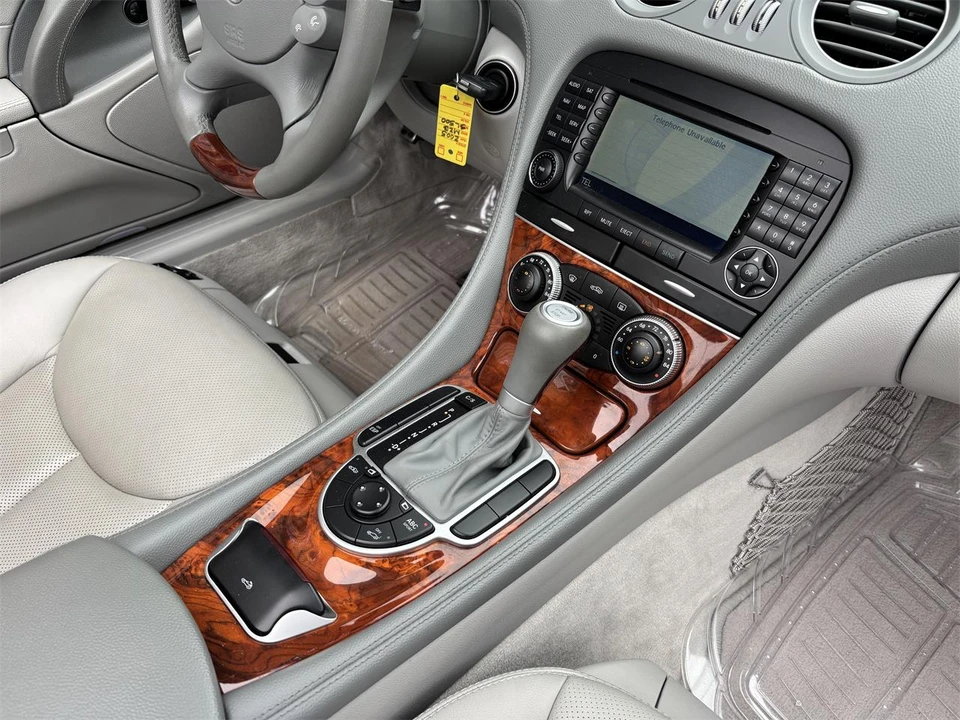 2005 Mercedes-Benz R230 SL-Class - Image 24 of 28