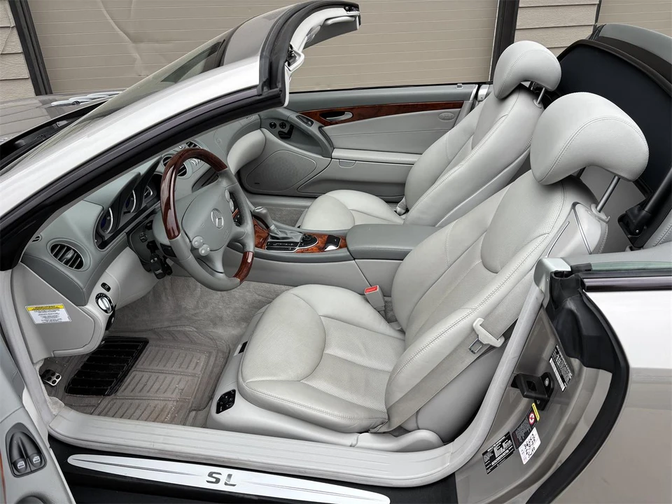 2005 Mercedes-Benz R230 SL-Class - Image 20 of 28