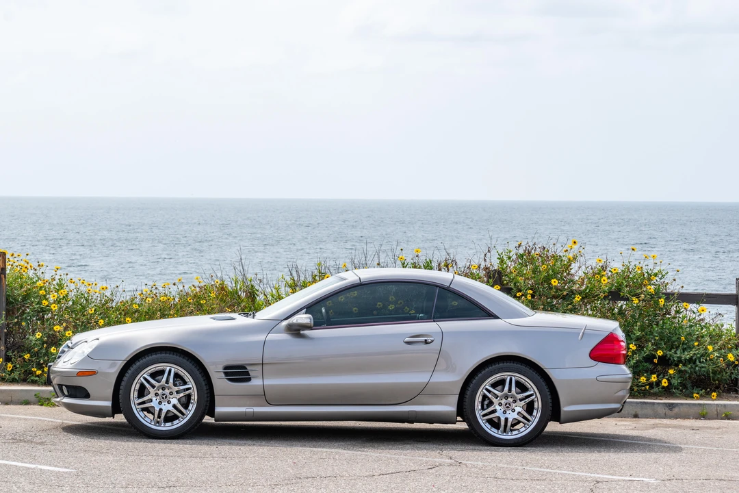 2005 Mercedes-Benz R230 SL-Class - Image 11 of 31