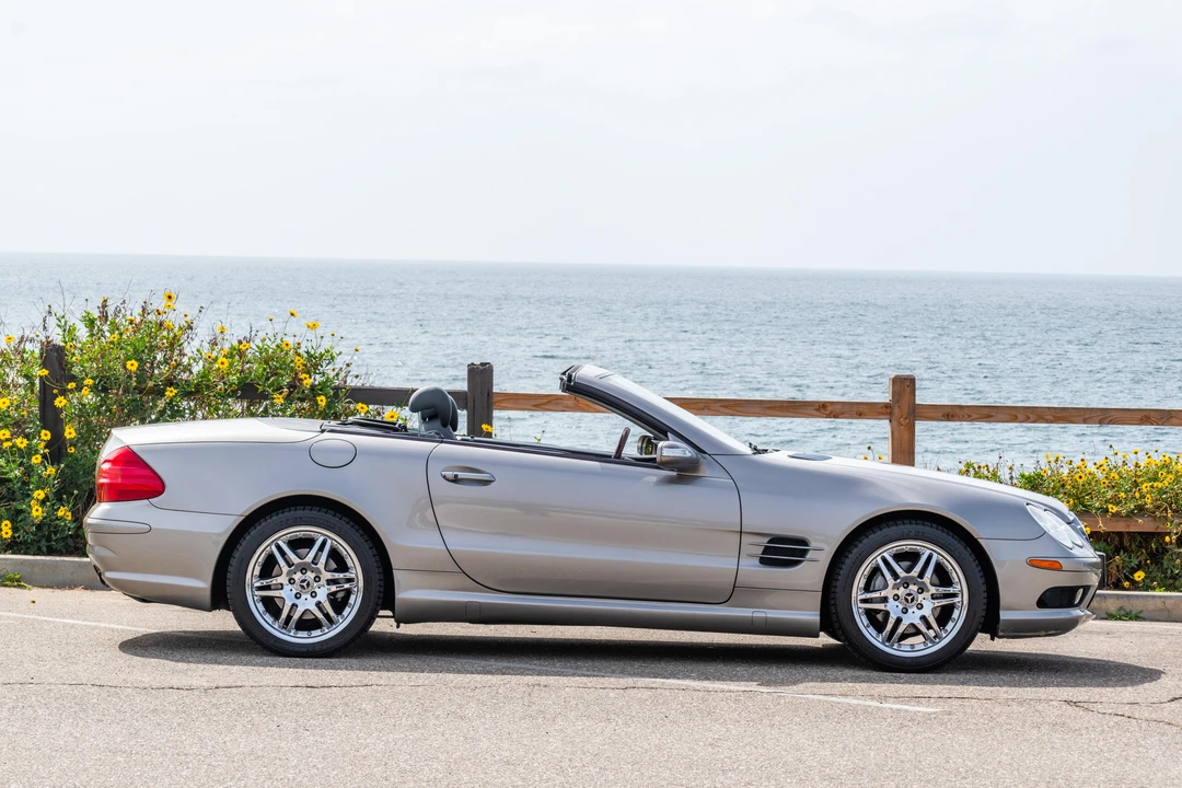2005 Mercedes-Benz R230 SL-Class - Image 3 of 31