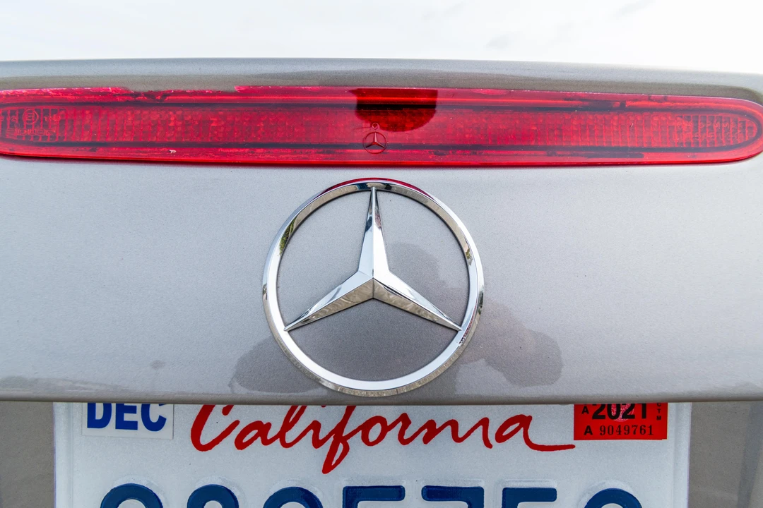 2005 Mercedes-Benz R230 SL-Class - Image 25 of 31