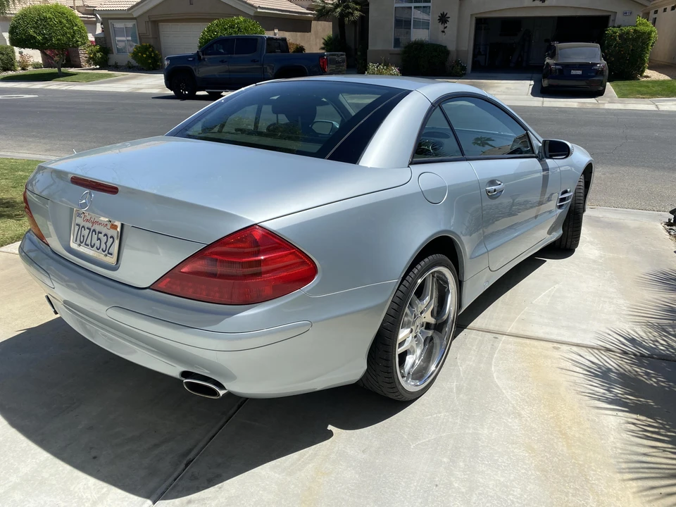 2005 Mercedes-Benz R230 SL-Class - Image 10 of 31