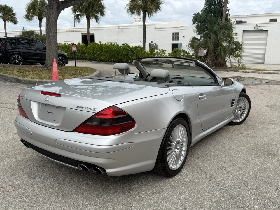 2005 Mercedes-Benz R230 SL 55 & SL 63 & SL 65 AMG - Image 10 of 31