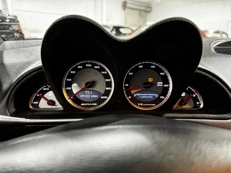2005 Mercedes-Benz R230 SL 55 & SL 63 & SL 65 AMG - Image 9 of 25