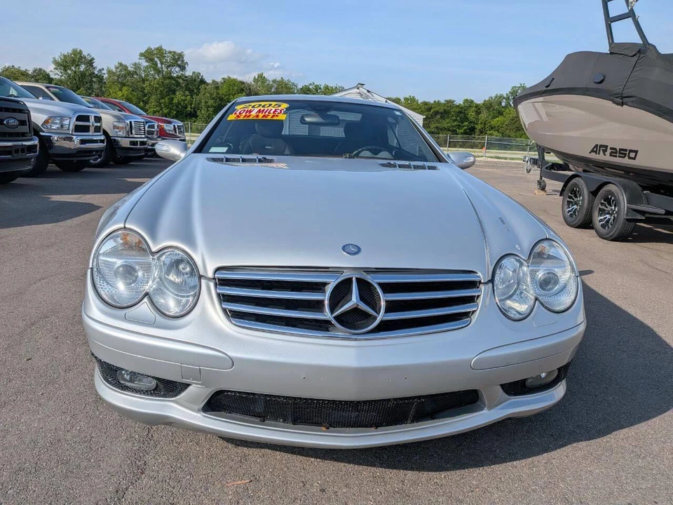 2005 Mercedes-Benz R230 SL 55 & SL 63 & SL 65 AMG - Image 3 of 19