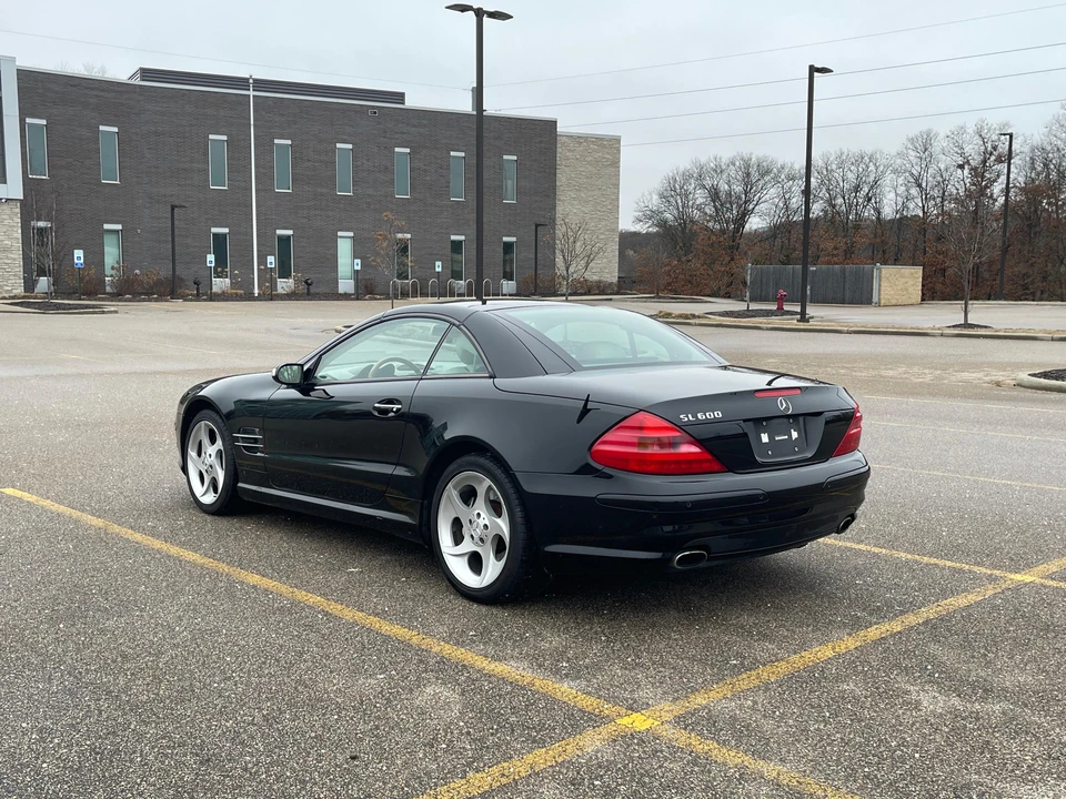 2005 Mercedes-Benz R230 SL-Class - Image 11 of 31