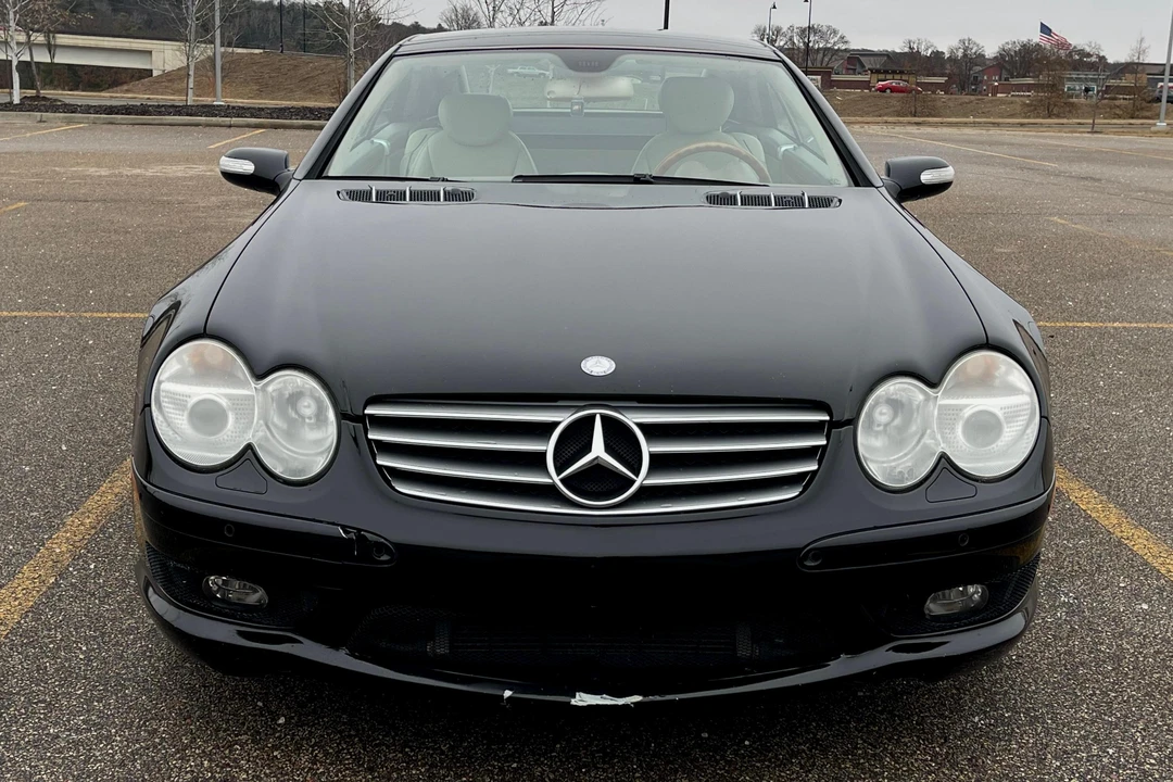 2005 Mercedes-Benz R230 SL-Class - Image 2 of 31