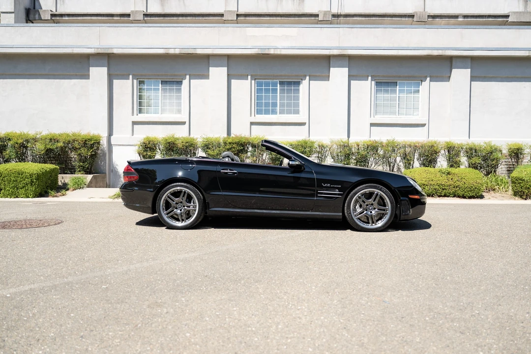 2005 Mercedes-Benz R230 SL 55 & SL 63 & SL 65 AMG - Image 8 of 31
