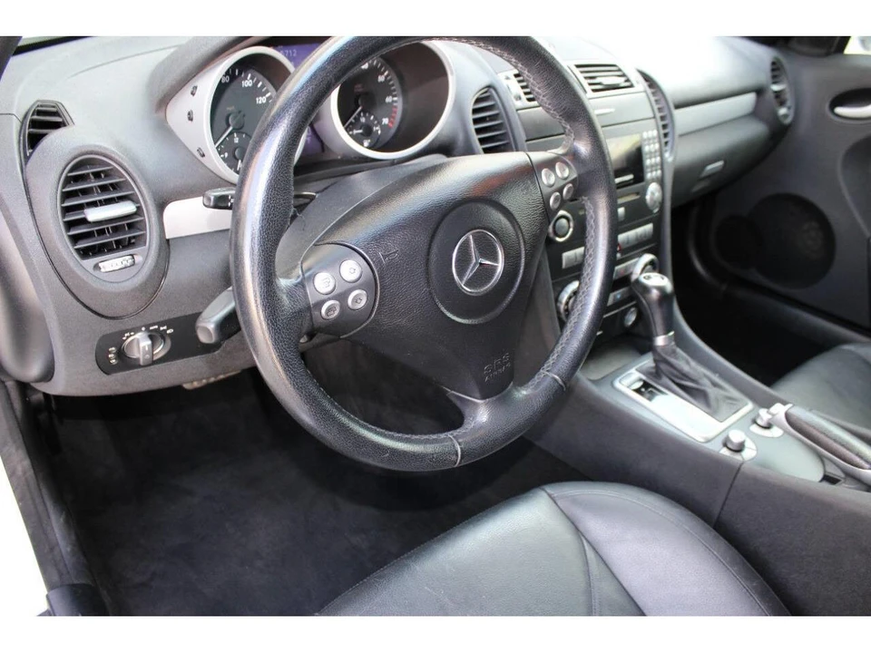 2005 Mercedes-Benz R171 SLK 55 AMG - Image 25 of 31