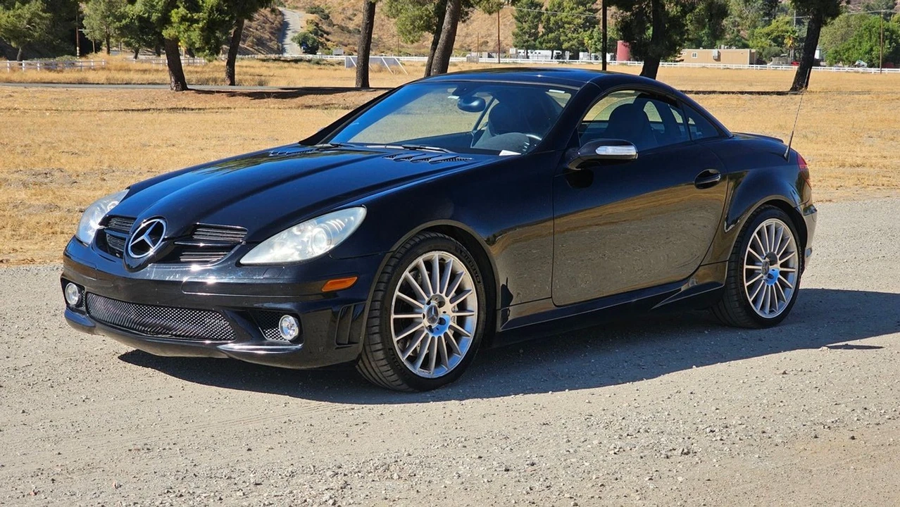 2005 Mercedes-Benz R171 SLK 55 AMG - Image 2 of 31