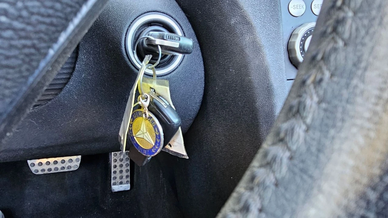 2005 Mercedes-Benz R171 SLK 55 AMG - Image 25 of 31