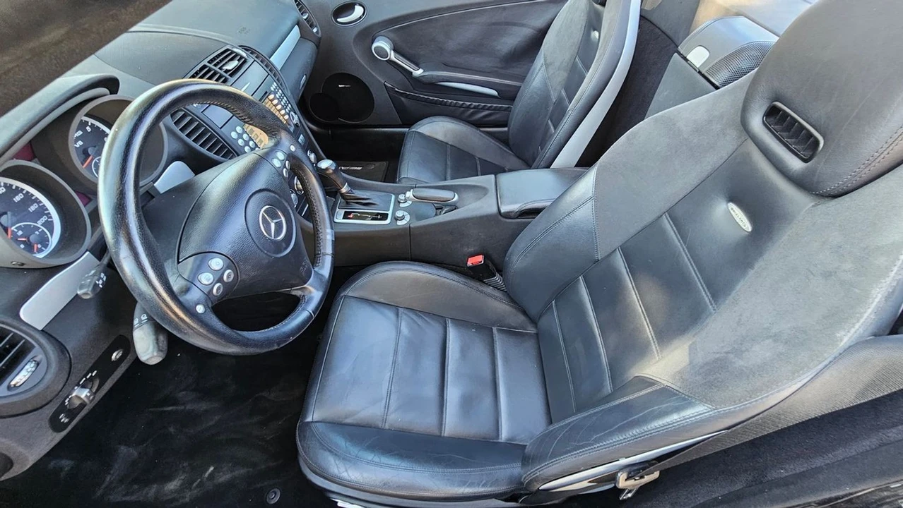 2005 Mercedes-Benz R171 SLK 55 AMG - Image 16 of 31
