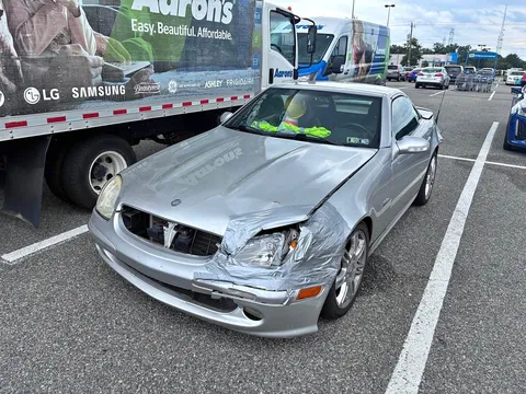 2005 Mercedes-Benz SLK-Class SLK 230 Special Edition Roadster 2D