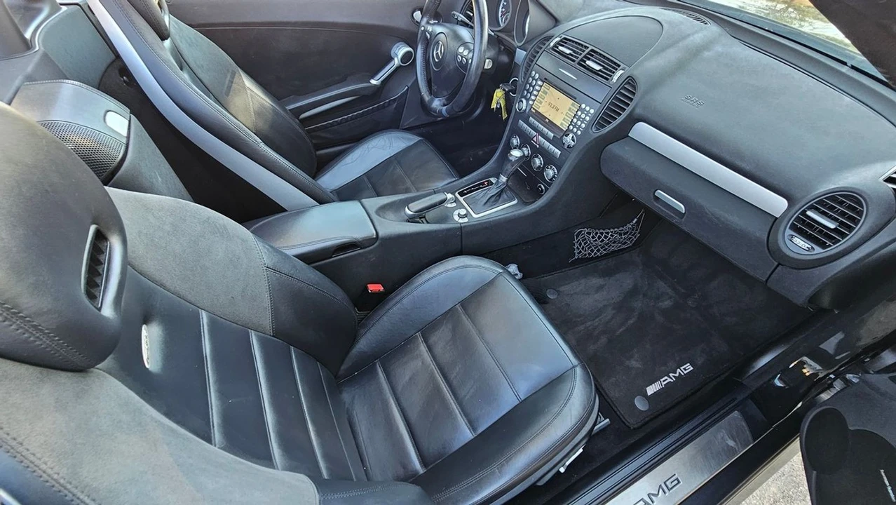 2005 Mercedes-Benz - Image 10 of 31