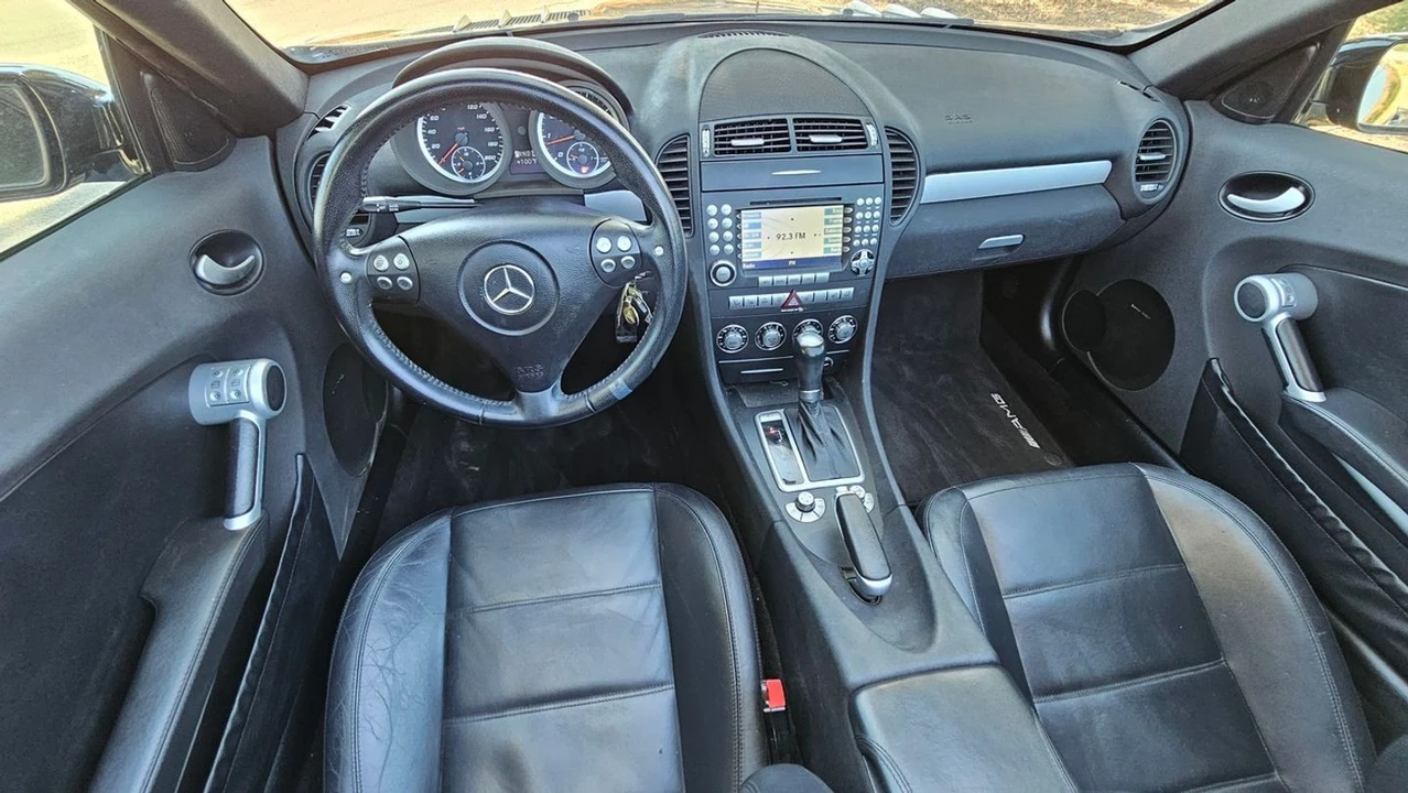 2005 Mercedes-Benz - Image 8 of 31