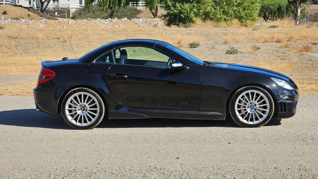 2005 Mercedes-Benz - Image 13 of 31