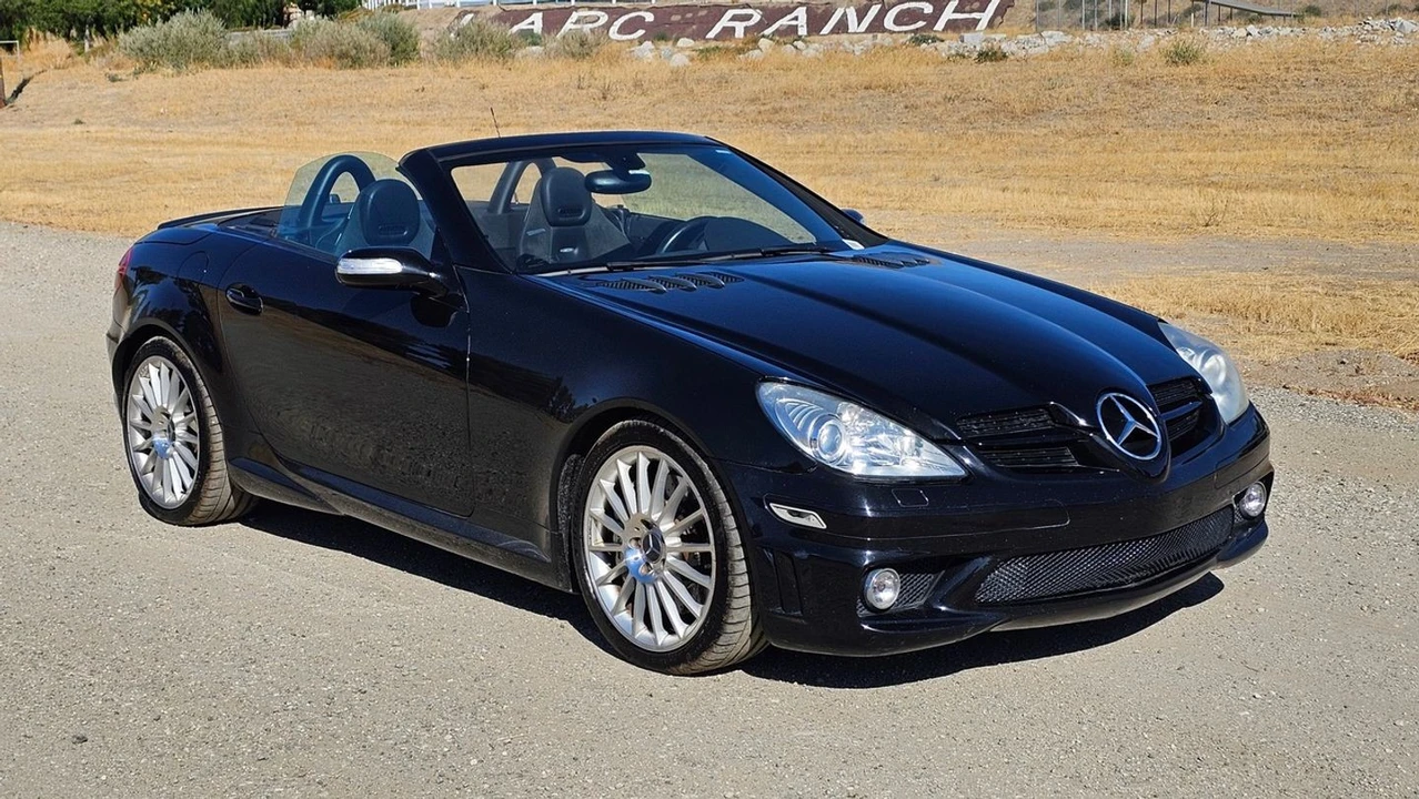 2005 Mercedes-Benz - Image 15 of 31