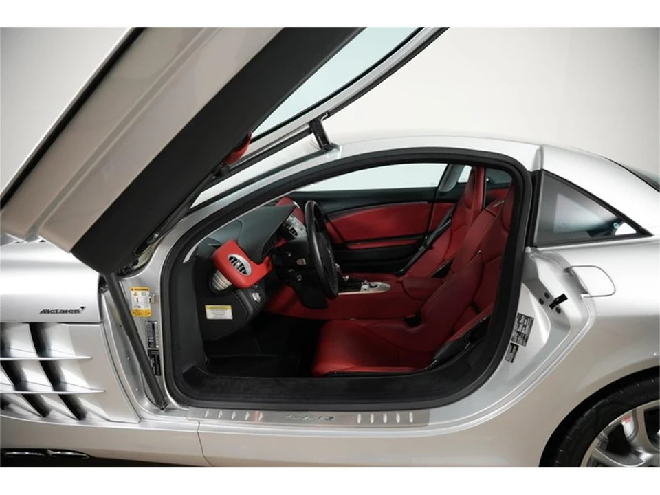 2005 Mercedes-Benz SLR McLaren - Image 15 of 31
