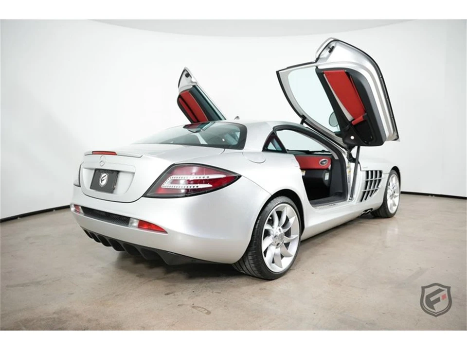2005 Mercedes-Benz SLR McLaren - Image 11 of 31