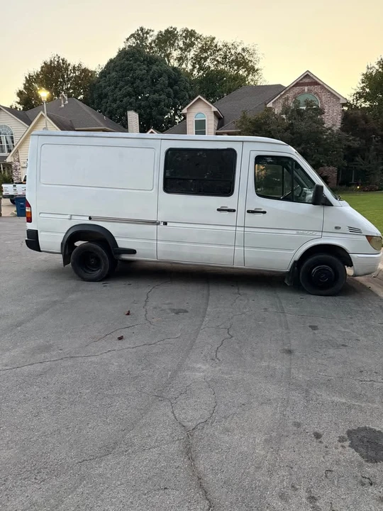 2005 Mercedes-Benz T1N Sprinter - Image 3 of 8