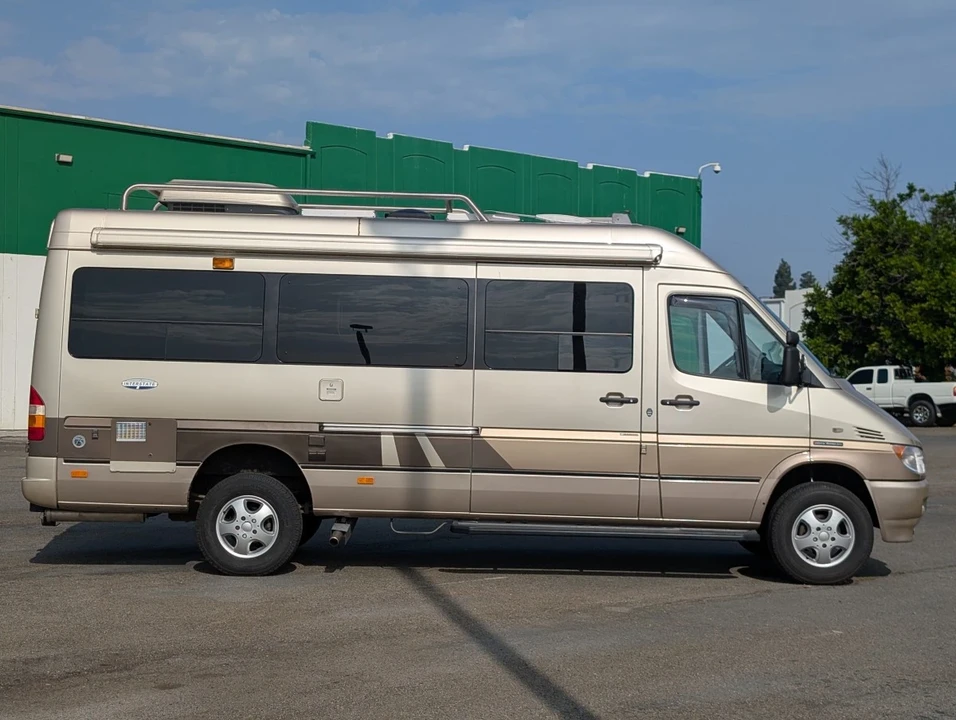 2005 Mercedes-Benz T1N Sprinter - Image 8 of 12