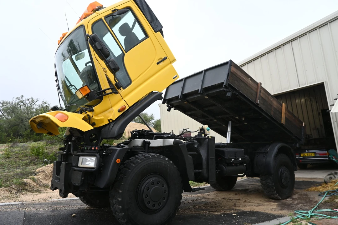 2005 Mercedes-Benz Unimog - Image 18 of 31
