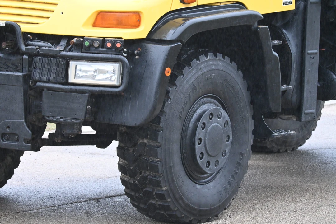 2005 Mercedes-Benz Unimog - Image 26 of 31