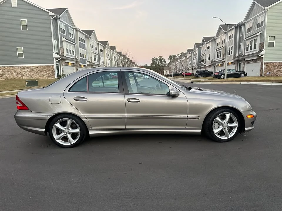 2005 Mercedes-Benz W203 C-Class - Image 4 of 15