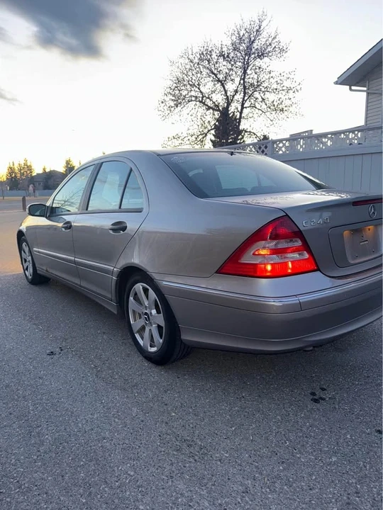 2005 Mercedes-Benz W203 C-Class - Image 4 of 13