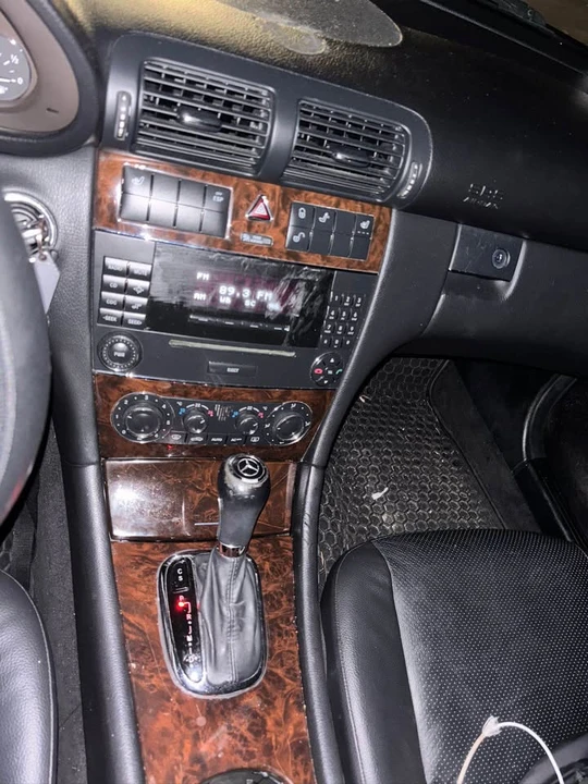 2005 Mercedes-Benz W203 C-Class - Image 9 of 9