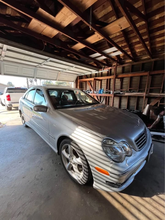 2005 Mercedes-Benz W203 C-Class - Image 2 of 6