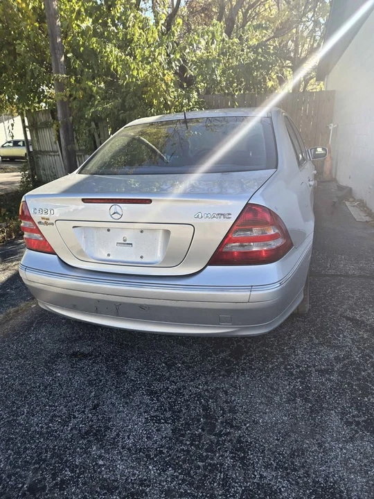 2005 Mercedes-Benz W203 C-Class - Image 8 of 12