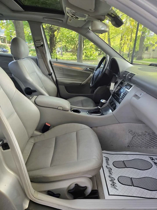 2005 Mercedes-Benz W203 C-Class - Image 12 of 19