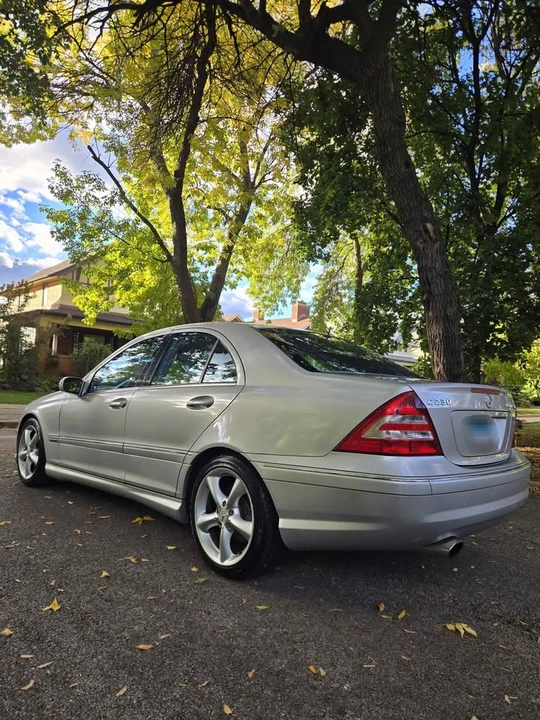 2005 Mercedes-Benz W203 C-Class - Image 4 of 19