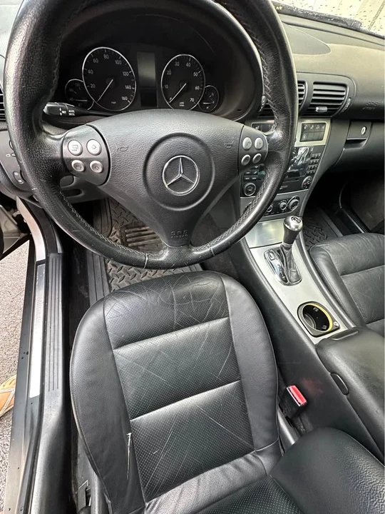 2005 Mercedes-Benz W203 C-Class - Image 8 of 19