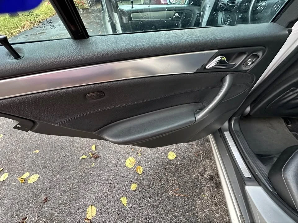 2005 Mercedes-Benz W203 C-Class - Image 10 of 19