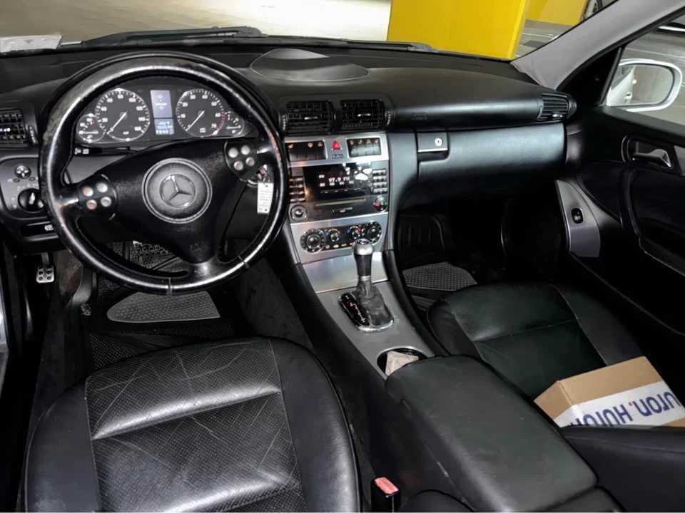 2005 Mercedes-Benz W203 C-Class - Image 11 of 13