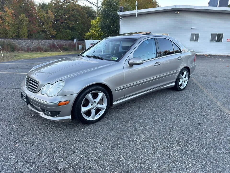 2005 Mercedes-Benz W203 C-Class - Image 2 of 13