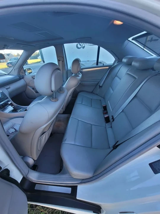 2005 Mercedes-Benz W203 C-Class - Image 5 of 9