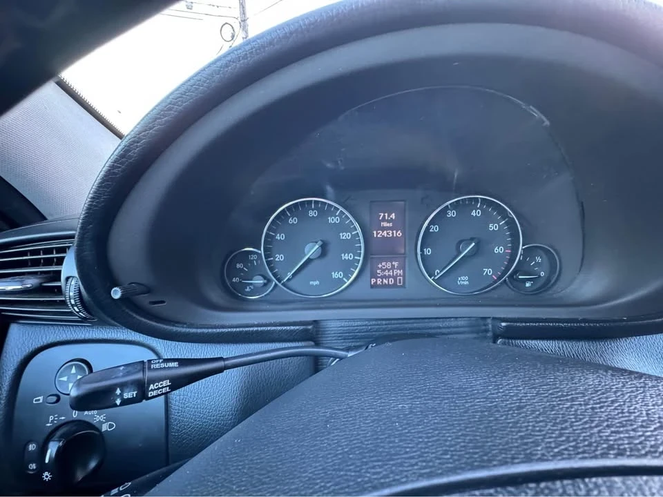 2005 Mercedes-Benz W203 C-Class - Image 12 of 13