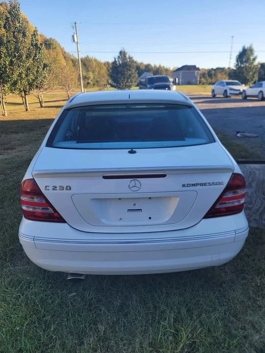 2005 Mercedes-Benz W203 C-Class - Image 9 of 9
