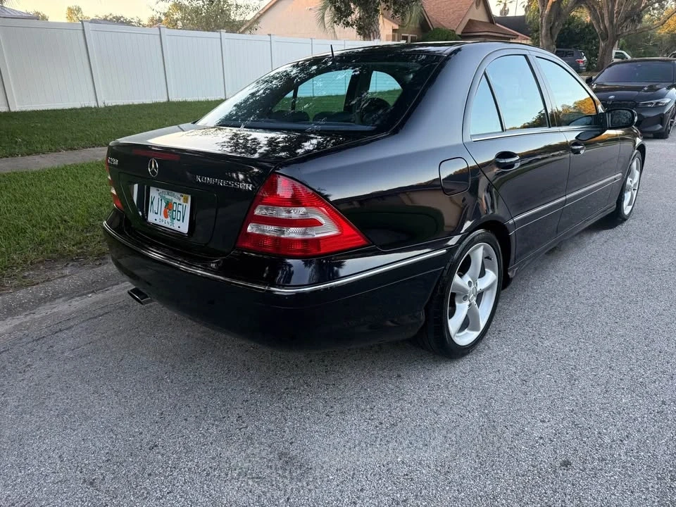 2005 Mercedes-Benz W203 C-Class - Image 5 of 11